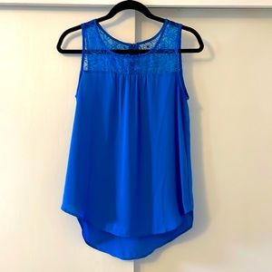 ⭐️3/$10 in bundle⭐️ Royal Blue Blouse